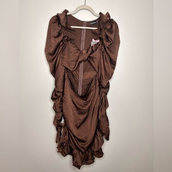 Prettylittlething chocolate frill shoulder twist bust ruched bodycon dress NWT - Picture 4 of 7